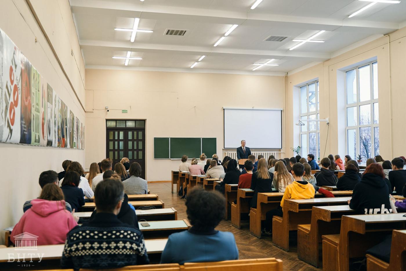 Профилактическое мероприятие с участием представителей УВД администрации Советского района г. Минска